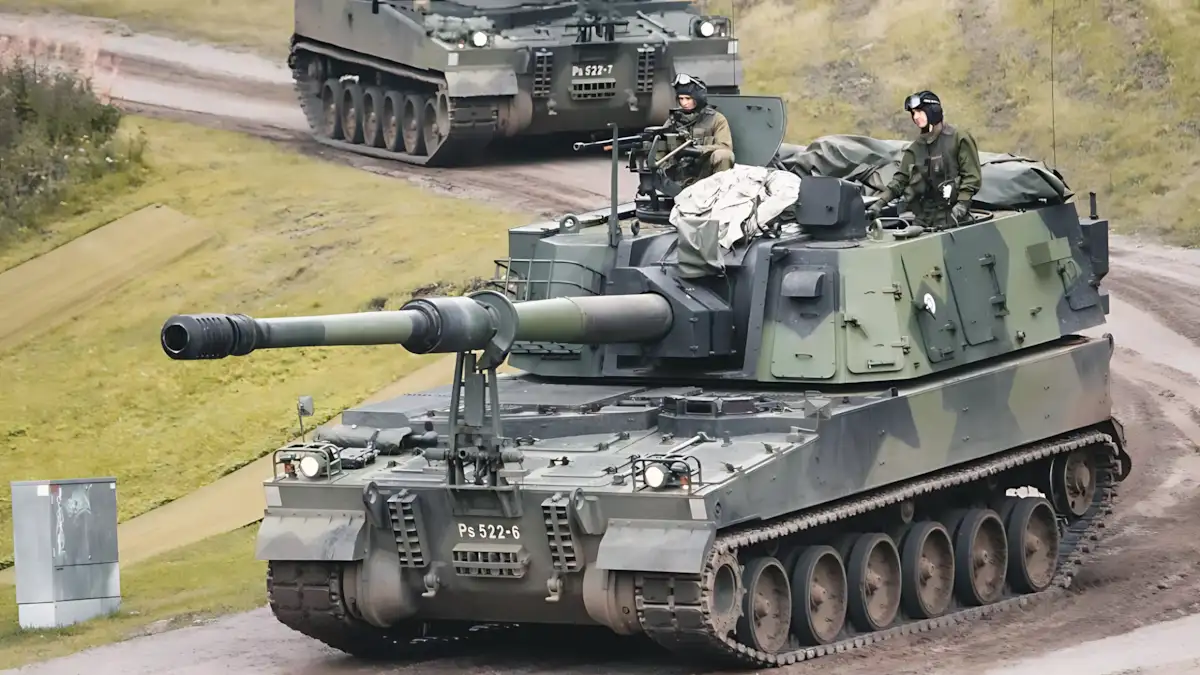 Após 8 anos no Ártico, Finlândia volta a comprar o K9 Thunder no maior contrato de sua história